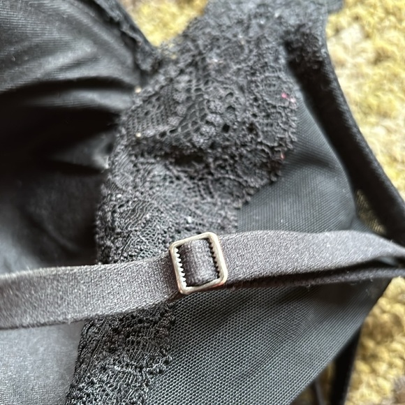 Spanx 32D Underwire Lightly Padded Bra - Picture 6 of 6